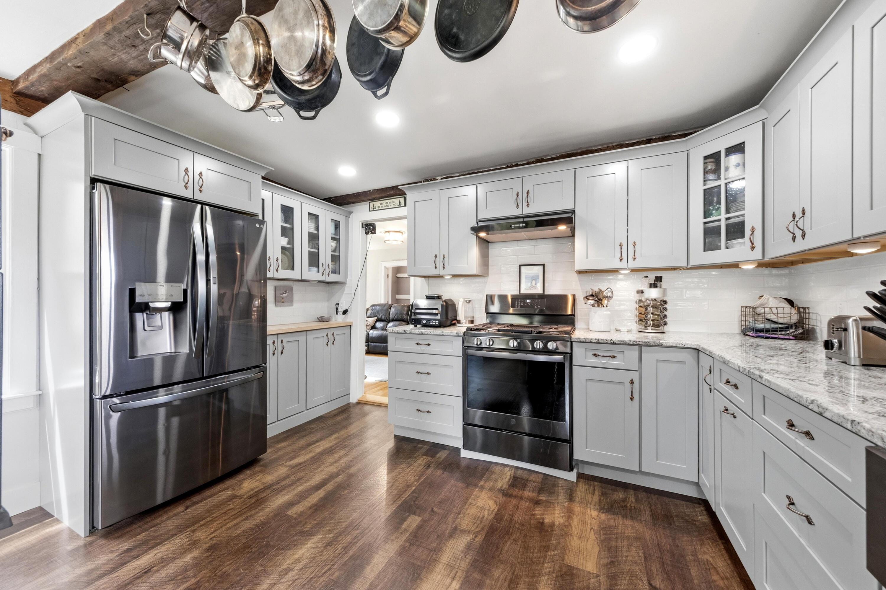 1046 Dutch Neck Road Waldoboro, ME 04572 - Photo 13 of 64 Kitchen
