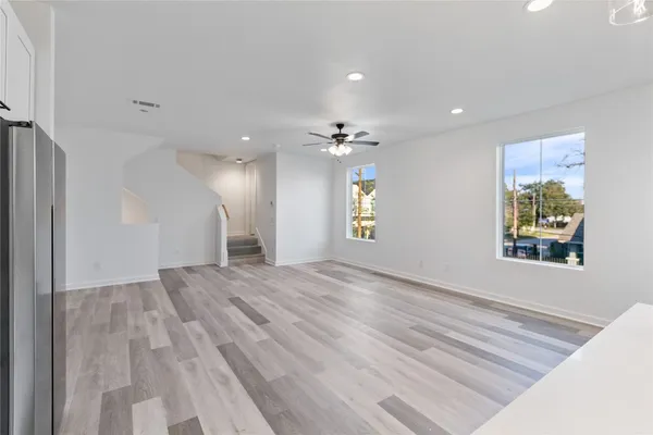 $2,050 | 3703 Nagle Street, Unit B, Houston, TX 77004