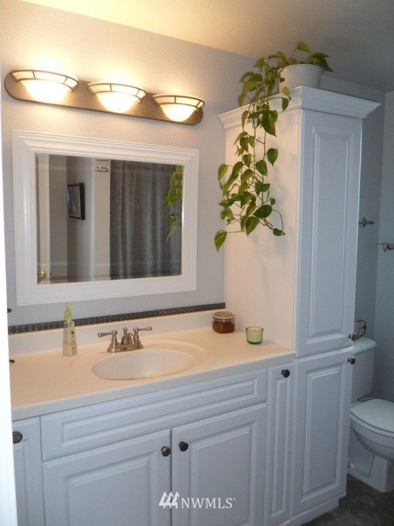18311 153rd Place Southeast Renton, WA 98058 - Photo 3 of 11