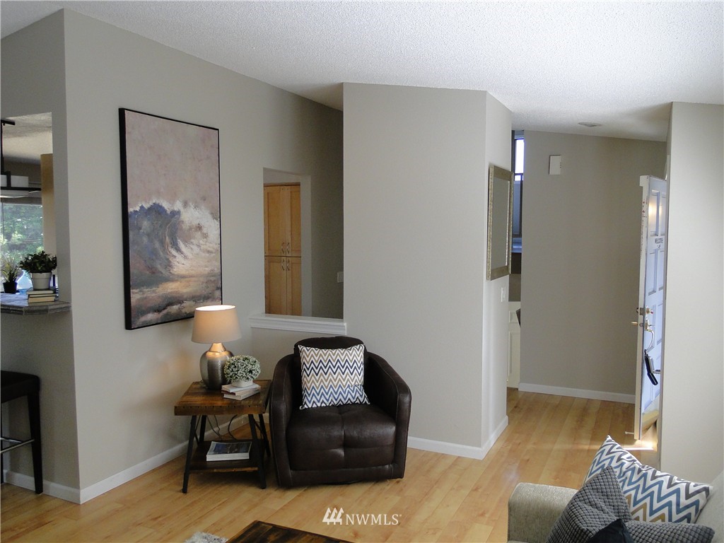 18311 153rd Place Southeast Renton, WA 98058 - Photo 5 of 11