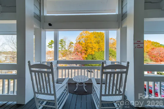 $393,700 | 17919 Kings Point Drive, Unit C, Cornelius, NC 28031