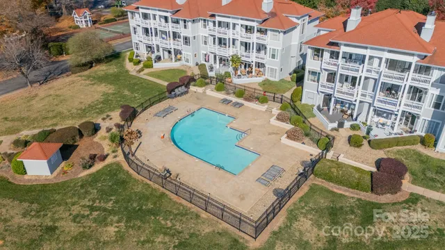 $393,700 | 17919 Kings Point Drive, Unit C, Cornelius, NC 28031