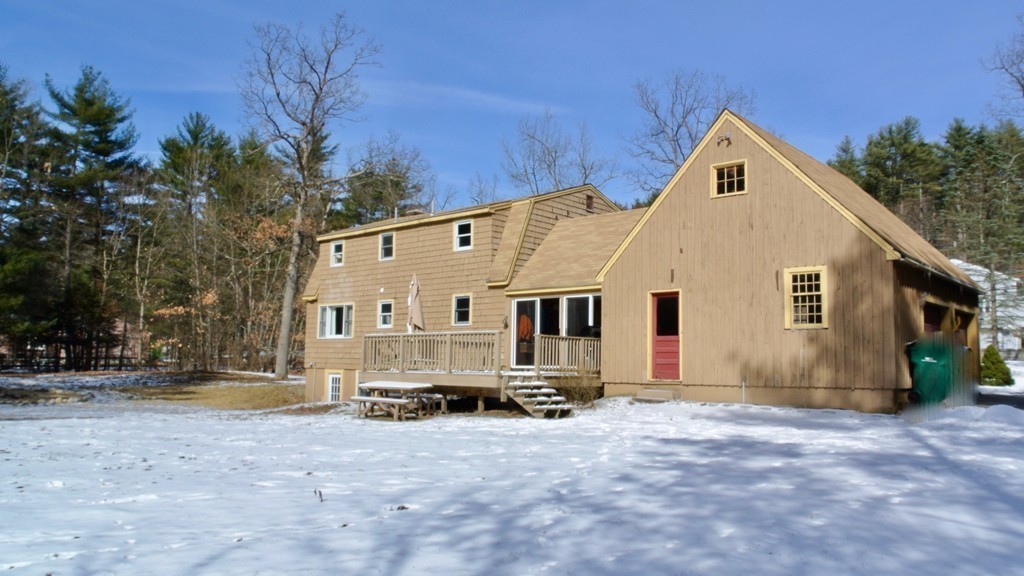 623 Townsend Road Groton, MA 01450 - Photo 3 of 29