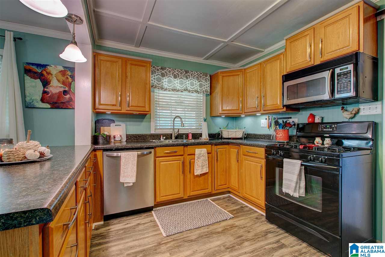 9706 Corner School Road Warrior, AL 35180 - Photo 7 of 23