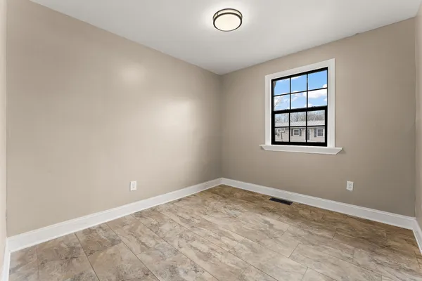 $255,000 | 611 Old Forge Road, Valparaiso, IN 46385