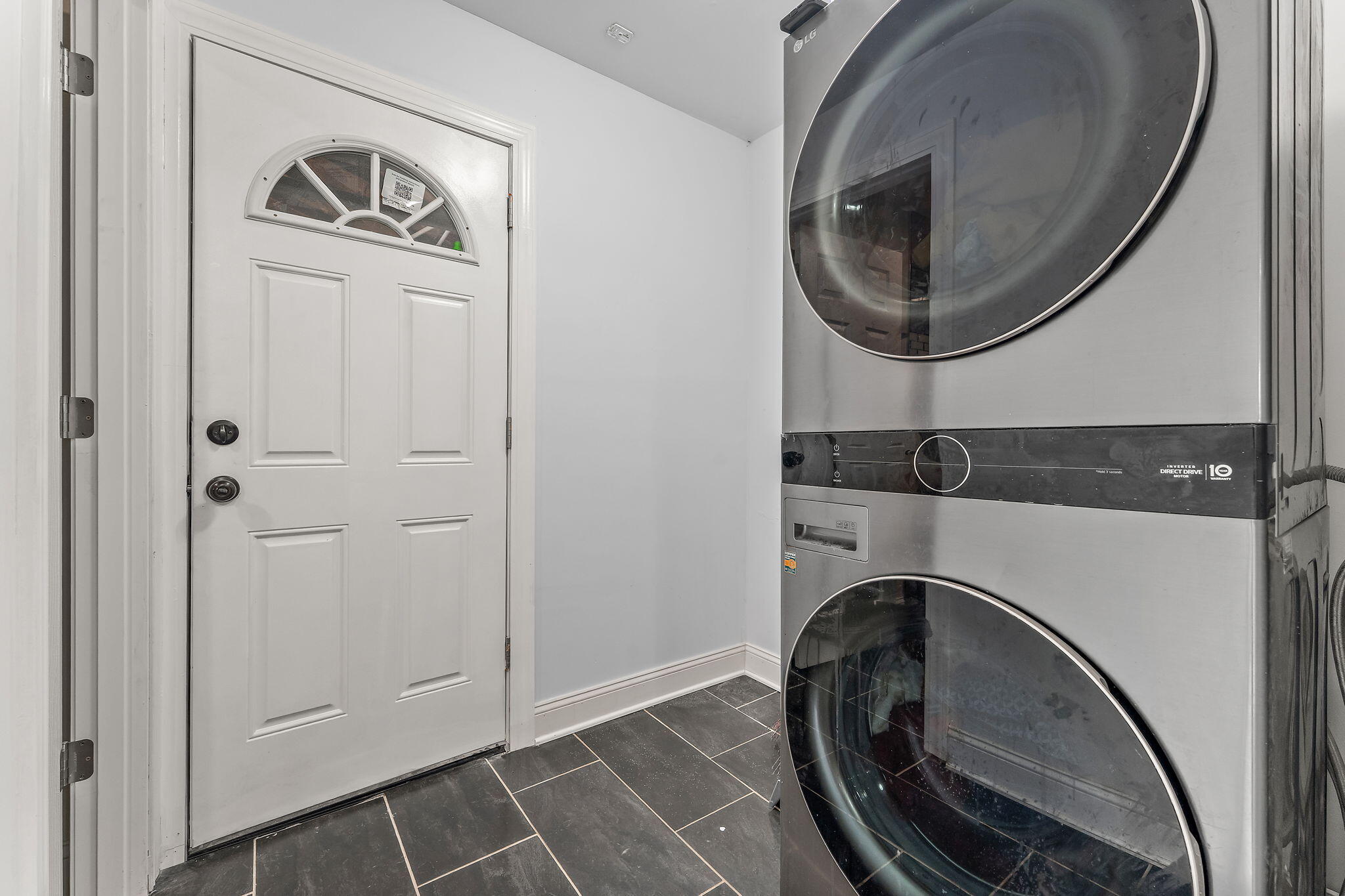 611 Old Forge Road Valparaiso, IN 46385 - Photo 10 of 16 2048x1365