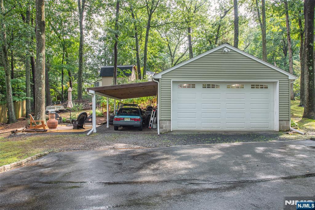 17 Highland Road Bloomingdale, NJ 07403 - Photo 29 of 36 Gallery Image 29