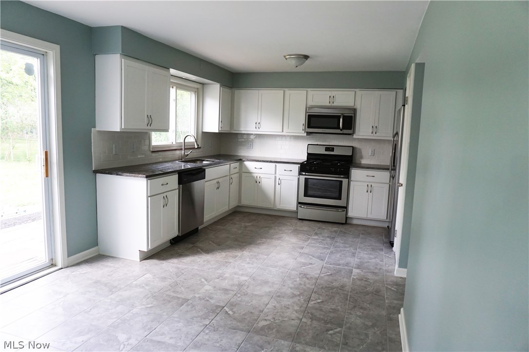 24121 Center Ridge Road Westlake, OH 44145 - Photo 4 of 23