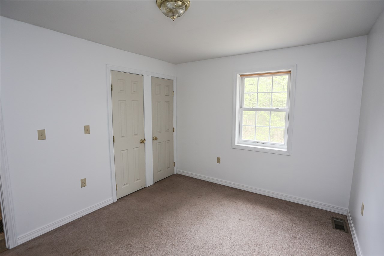 426 Fremont Road Chester, NH 03036 - Photo 12 of 21