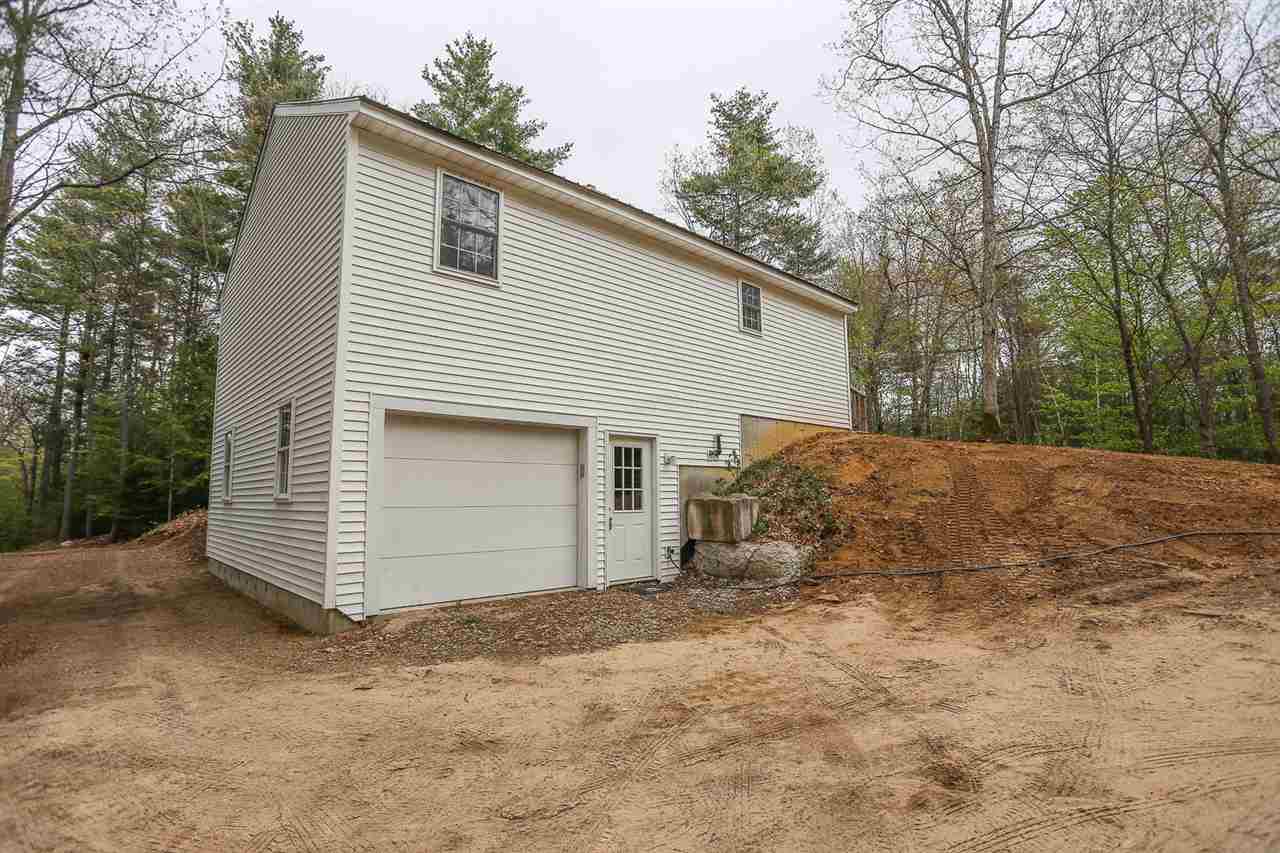 426 Fremont Road Chester, NH 03036 - Photo 19 of 21
