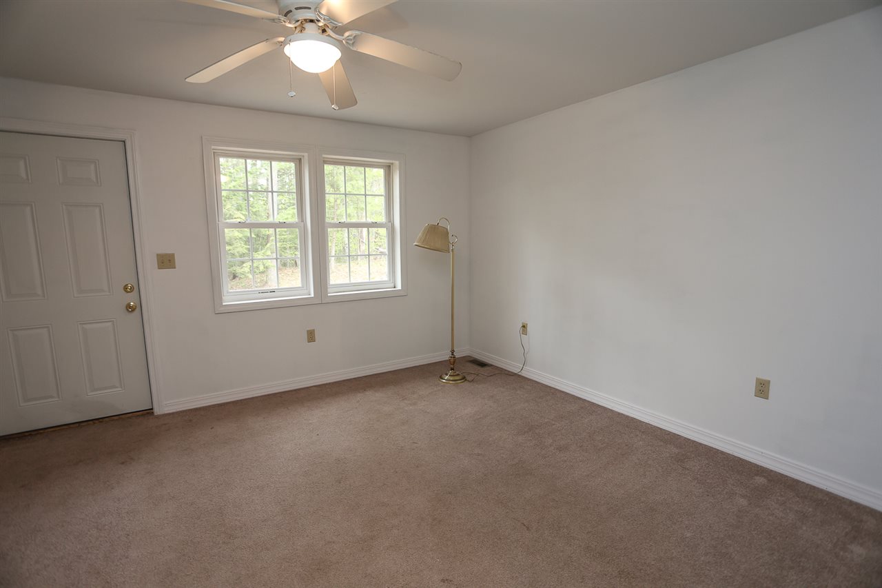 426 Fremont Road Chester, NH 03036 - Photo 8 of 21