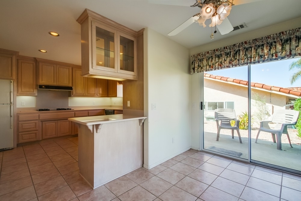 933 Ridge Heights Drive Fallbrook, CA 92028 - Photo 7 of 25