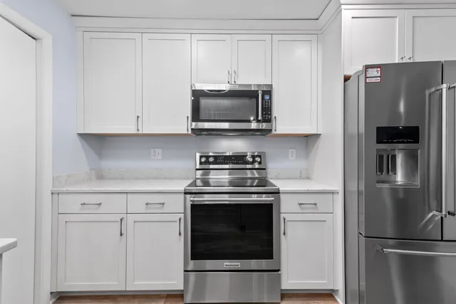 $285,900 | 3114 Creekview Drive, Unit 3, Middleton, WI 53562