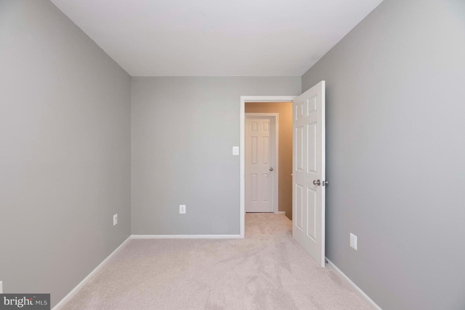 2901 Marsala Court Woodbridge, VA 22192 - Photo 15 of 30 Upstairs Bedroom #2 with new outlets, switch