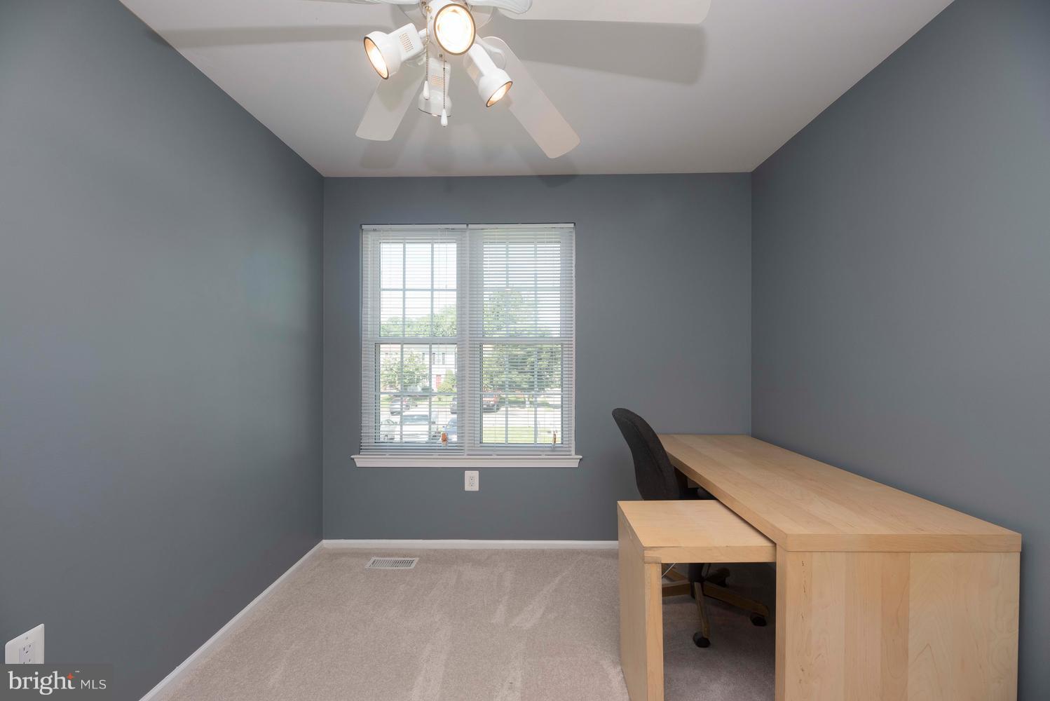 2901 Marsala Court Woodbridge, VA 22192 - Photo 16 of 30 Updated Bedroom #1 with new carpet and paint