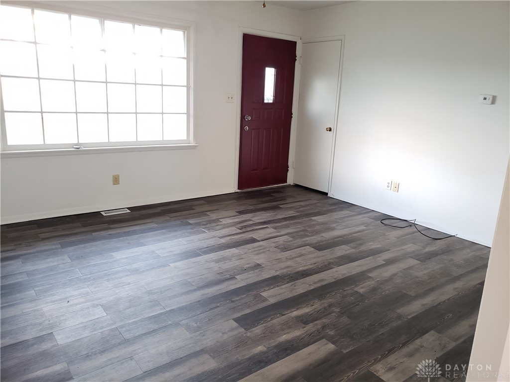 460 Ledbetter Road Xenia, OH 45385 - Photo 5 of 10 Gallery Image 5