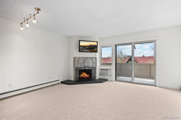 $252,000 | 3120 Corona Trail, Unit L206, Boulder, CO 80301