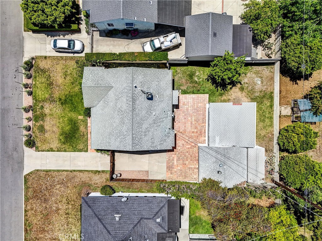 6225 Langdon Avenue Van Nuys, CA 91411 - Photo 14 of 15 an aerial view of a house with swimming pool