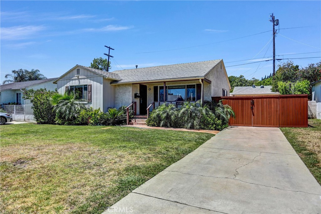 6225 Langdon Avenue Van Nuys, CA 91411 - Photo 15 of 15 a view of a house with garden