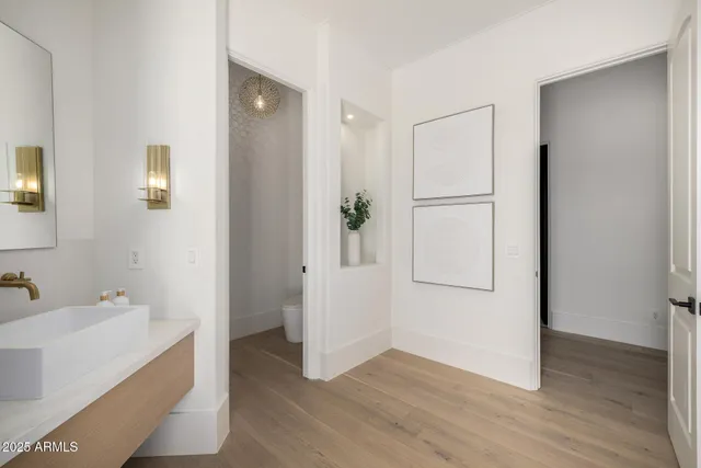 $3,995,000 | 7933 East Baker Drive, Scottsdale, AZ 85266