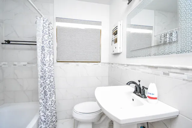 $340,000 | 4721 Briarbend Drive, Houston, TX 77035