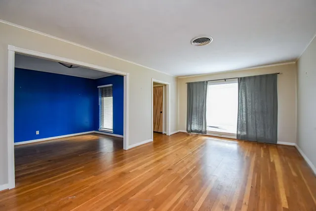 $340,000 | 4721 Briarbend Drive, Houston, TX 77035