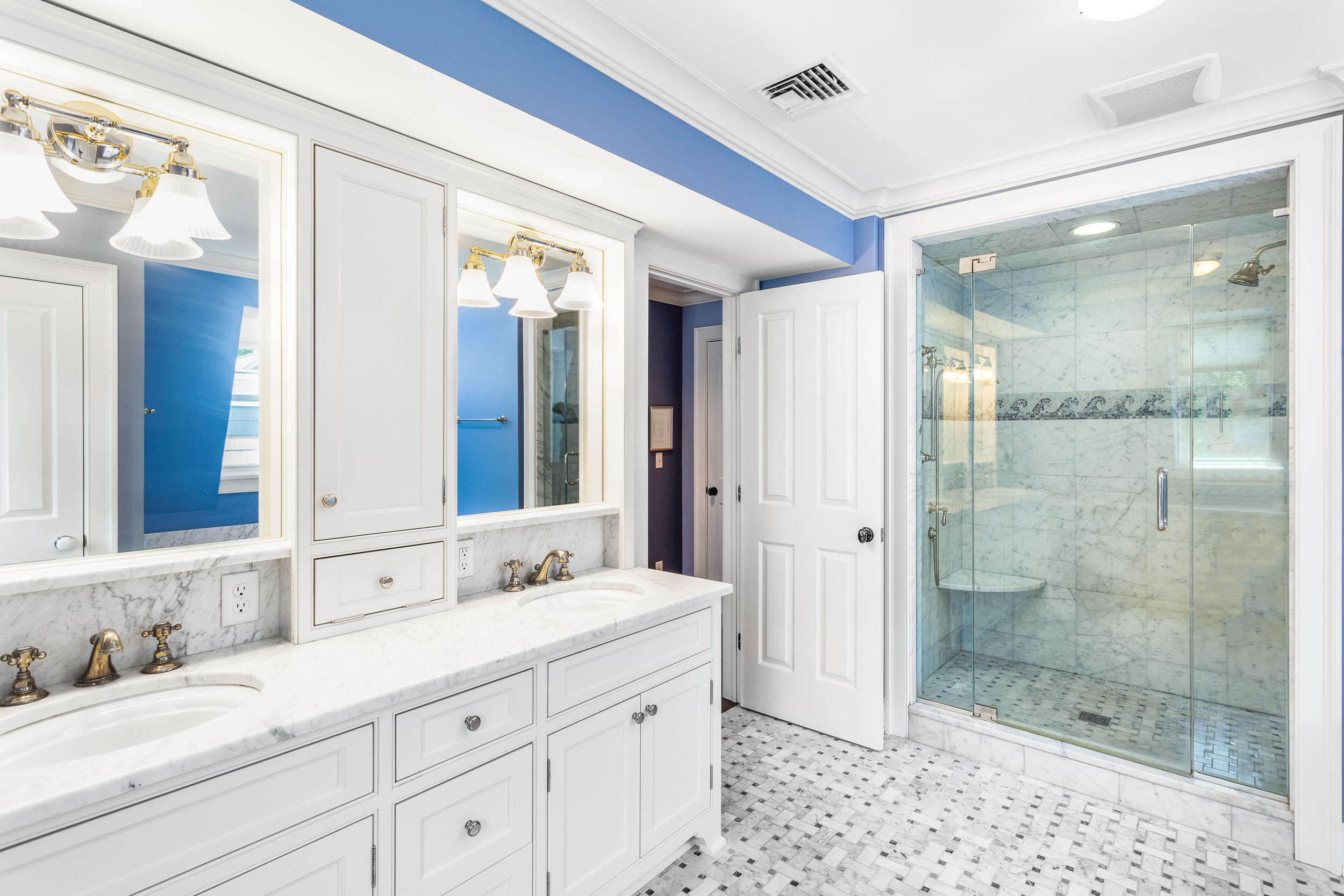 136 Pear Tree Point Road Darien, CT 06820 - Photo 28 of 56 a bathroom with a granite countertop sink mirror and double