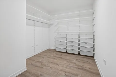 $449,900 | 235 West Van Buren Street, Unit 4613, Chicago, IL 60607