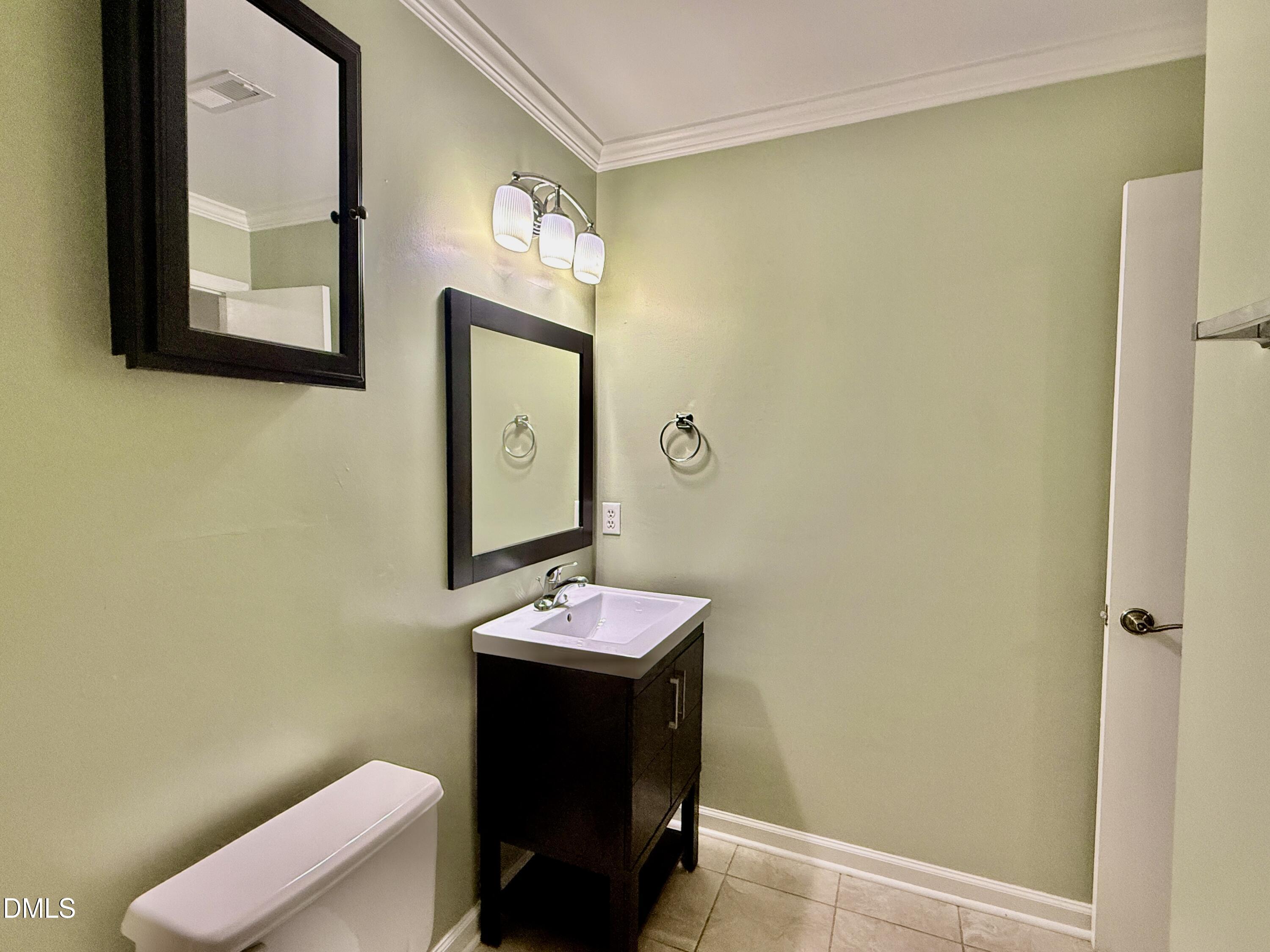 3619 Mill Run Raleigh, NC 27612 - Photo 16 of 23