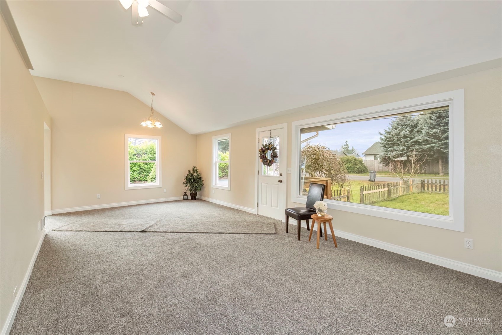 3321 Harris Road Southeast Port Orchard, WA 98366 - Photo 6 of 21 Gallery Image 6