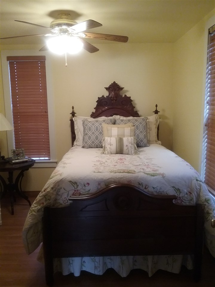 17659 Apple Road Bourbon, IN 46504 - Photo 14 of 25 Gallery Image 14