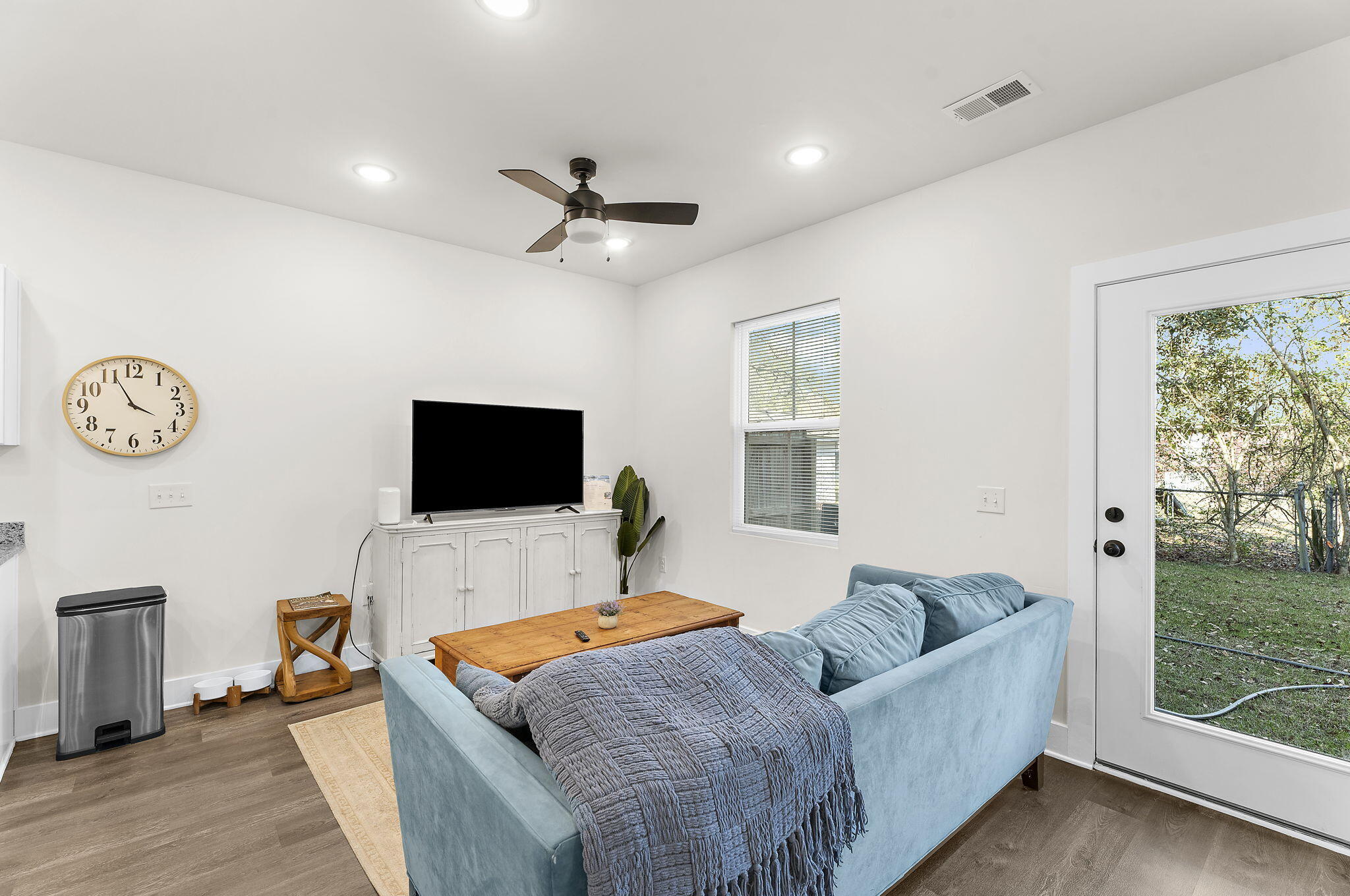 5742 Salvo Street, Unit 2 Hanahan, SC 29410 - Photo 11 of 34 12-web-or-mls-DSC08982