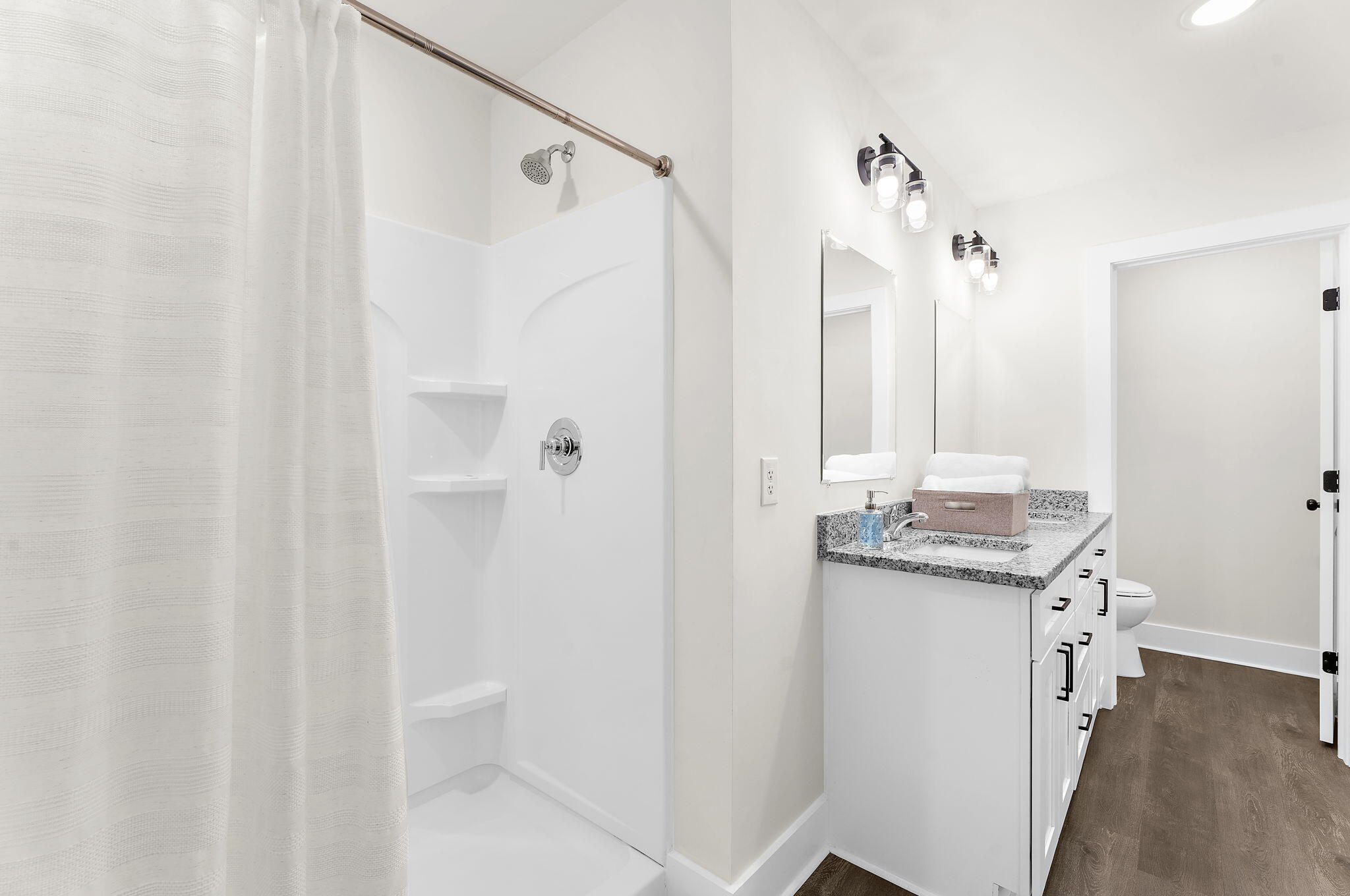 5742 Salvo Street, Unit 2 Hanahan, SC 29410 - Photo 23 of 34 24-web-or-mls-DSC09047