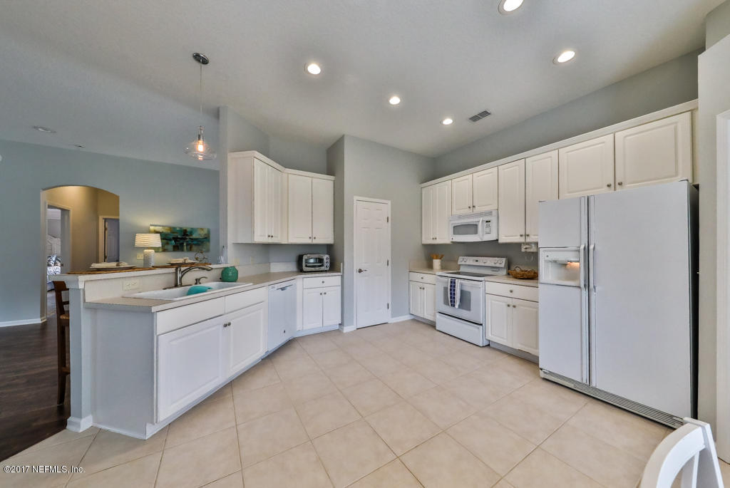 59 Solana Road Ponte Vedra Beach, FL 32082 - Photo 7 of 19 Kitchen