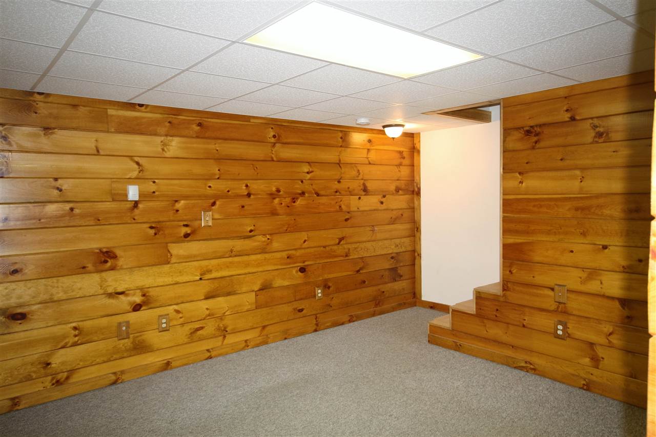 406 Deerfield Road Allenstown, NH 03275 - Photo 34 of 40 Gallery Image 34
