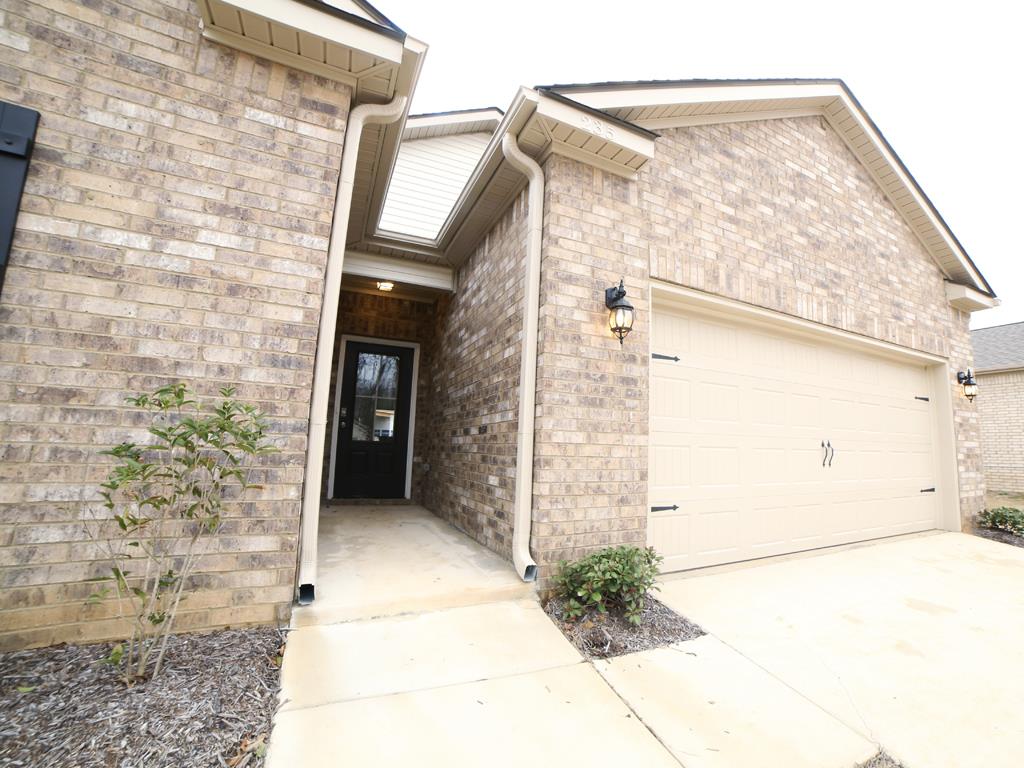 5367 Crossfield Road Memphis, TN 38109 - Photo 2 of 15