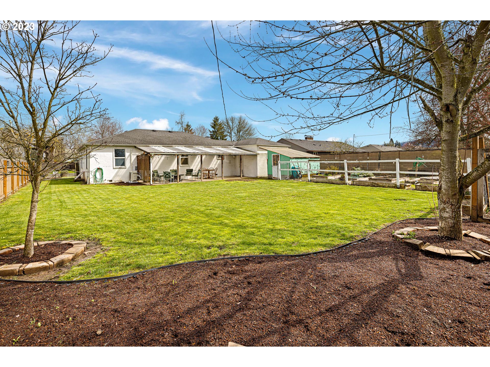 584 33rd Street Springfield, OR 97478 - Photo 26 of 32