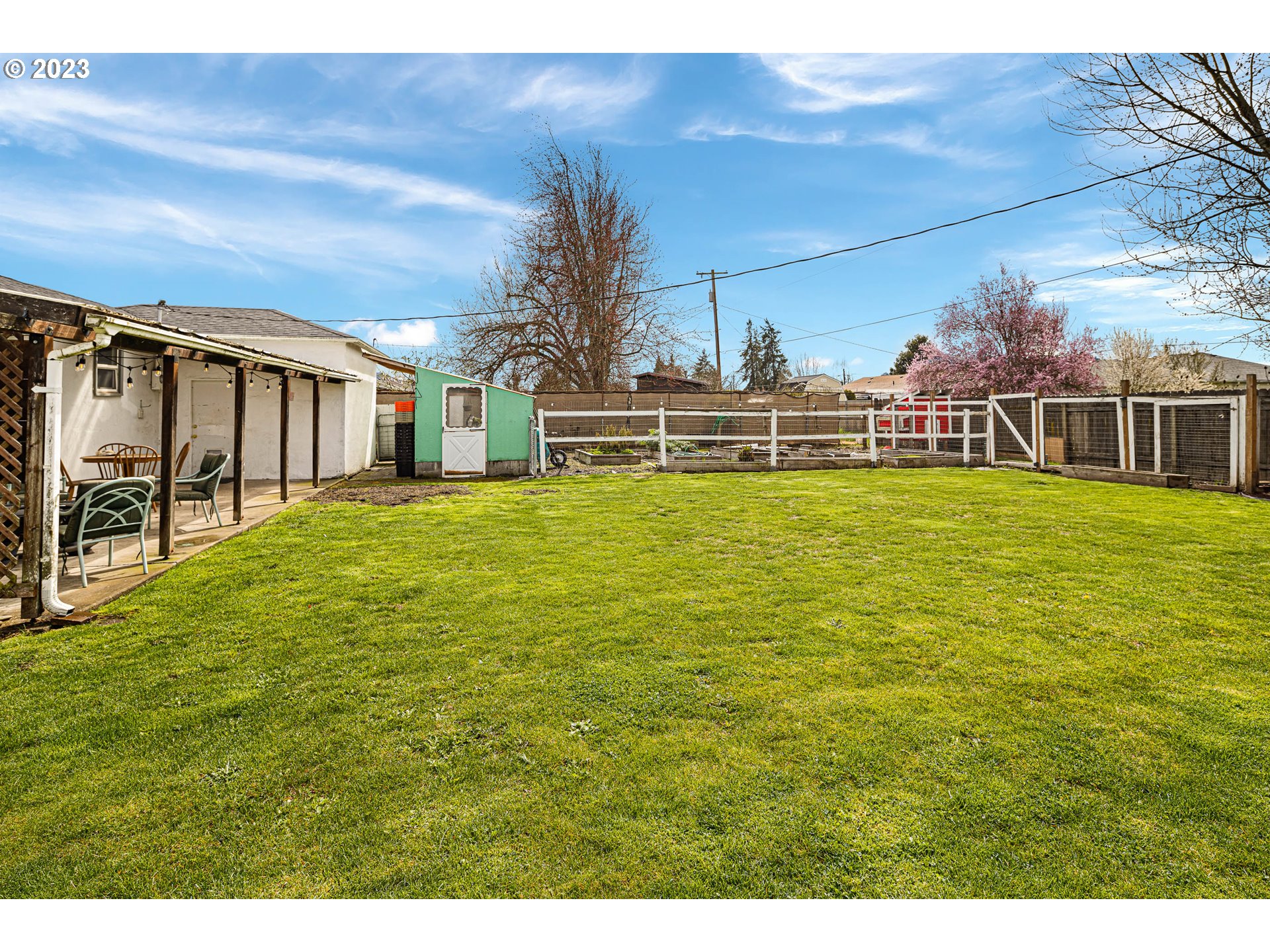 584 33rd Street Springfield, OR 97478 - Photo 28 of 32