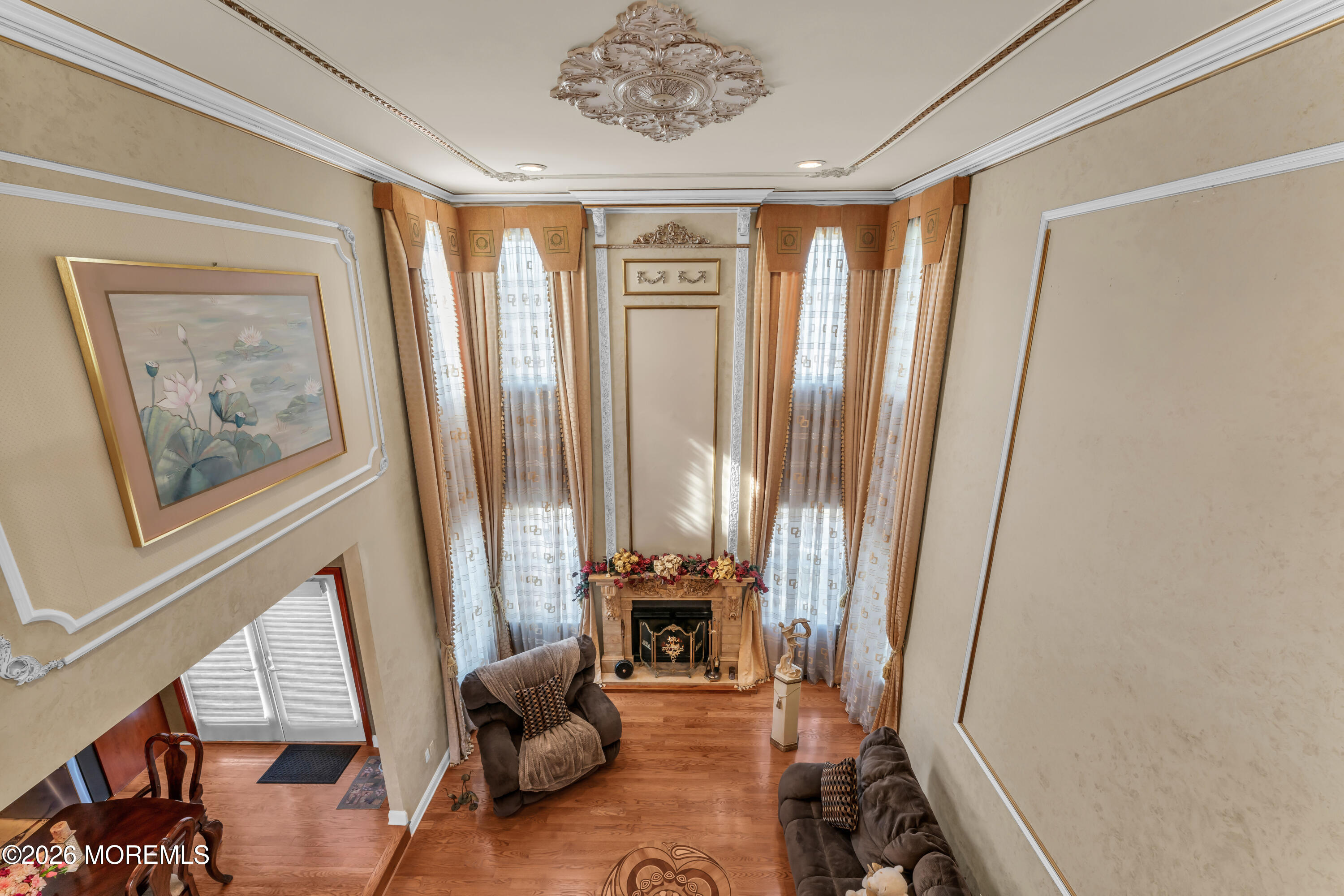 60 Yellow Meetinghouse Road Cream Ridge, NJ 08514 - Photo 28 of 59 a living room with furniture and a large window