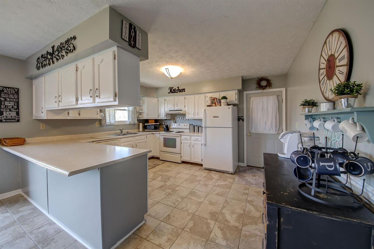 3051 Feeley Road Burlington, KY 41005 - Photo 9 of 30 Gallery Image 9