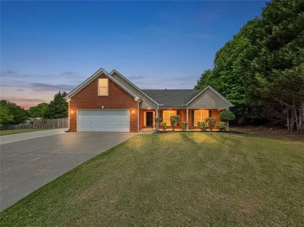 $375,000 | 2610 Snowcrest Place, Bethlehem, GA 30620