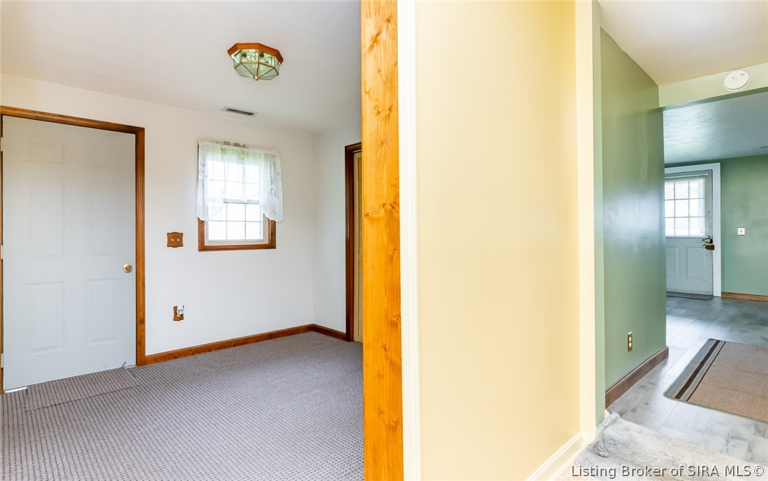 386 South High Street Austin, IN 47102 - Photo 18 of 37 Gallery Image 18