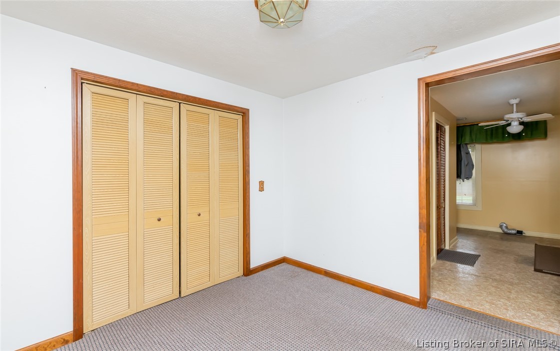 386 South High Street Austin, IN 47102 - Photo 23 of 37 Gallery Image 23
