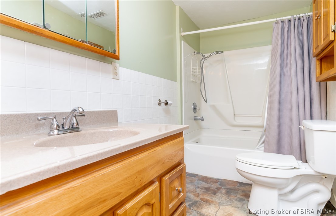 386 South High Street Austin, IN 47102 - Photo 25 of 37 Gallery Image 25