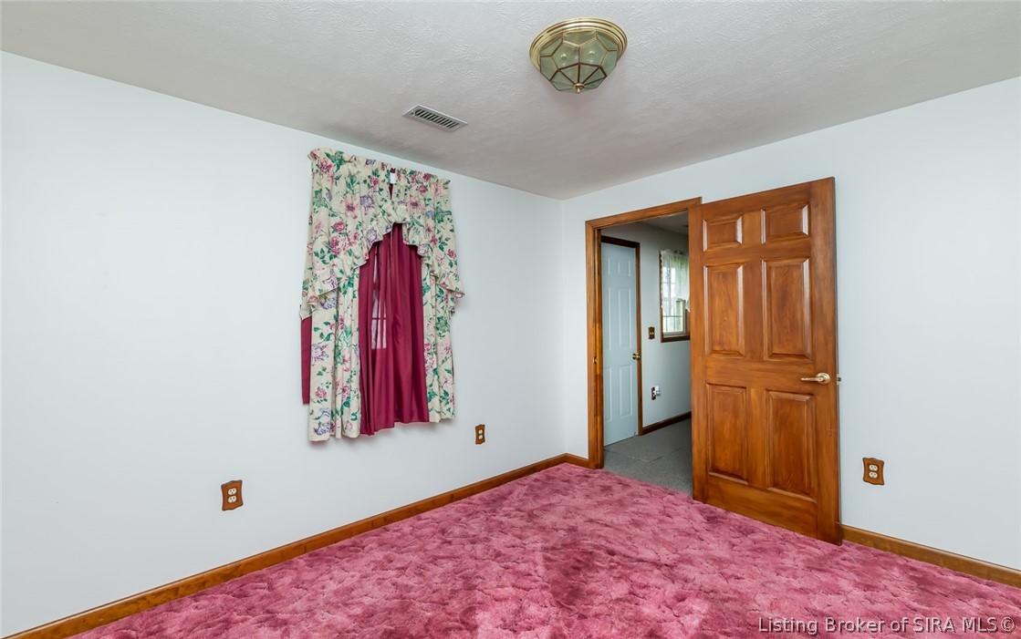 386 South High Street Austin, IN 47102 - Photo 28 of 37 Gallery Image 28