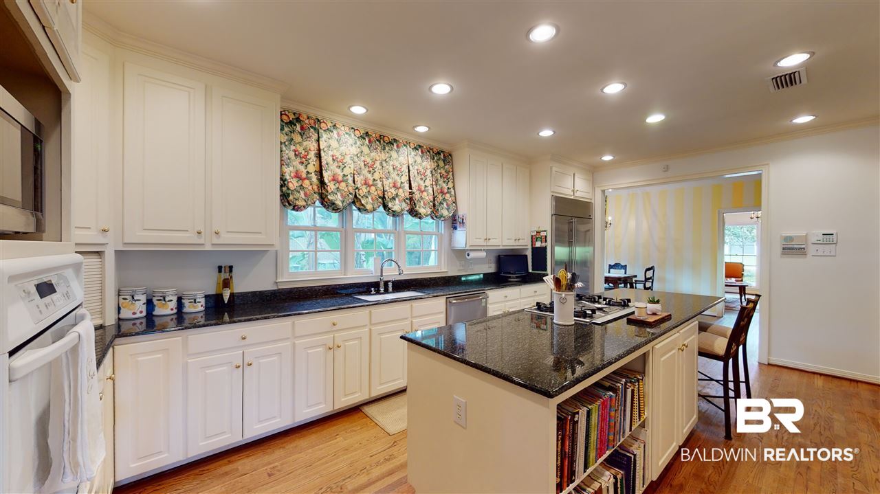 15 Queens Way Mobile, AL 36608 - Photo 15 of 42