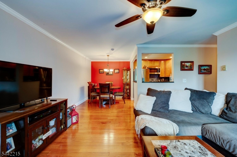314 Federal Hill Road Pompton Lakes, NJ 07442 - Photo 5 of 29