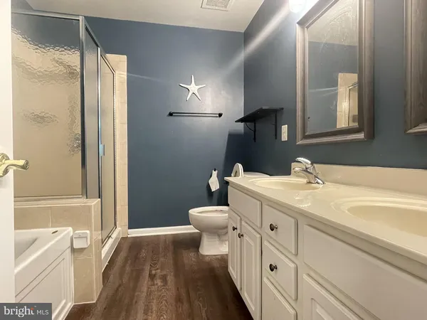 $2,900 | 4573 Whittemore Place, Unit 1311, Fairfax, VA 22030