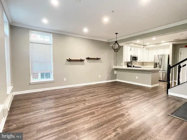 $2,900 | 4573 Whittemore Place, Unit 1311, Fairfax, VA 22030