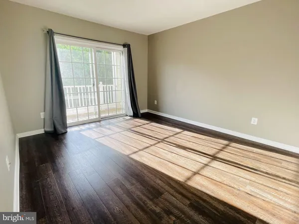 $2,900 | 4573 Whittemore Place, Unit 1311, Fairfax, VA 22030